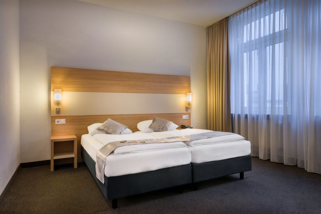 Hotel Continental Frankfurt Frankfurt am Main Exterior photo